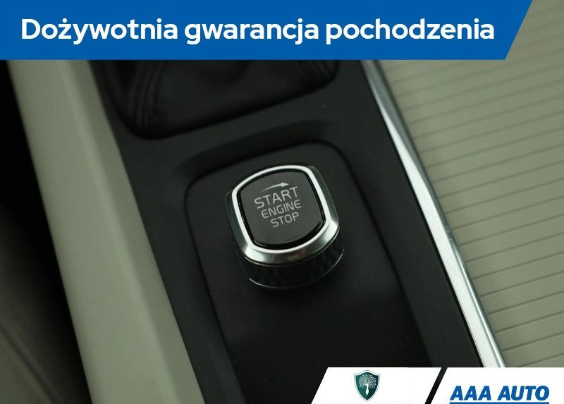 Volvo V60 cena 84000 przebieg: 190117, rok produkcji 2018 z Michałowo małe 436